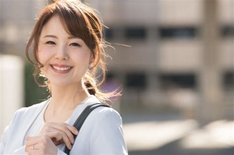 19日生まれ 色気がある|19日生まれの性格と特徴